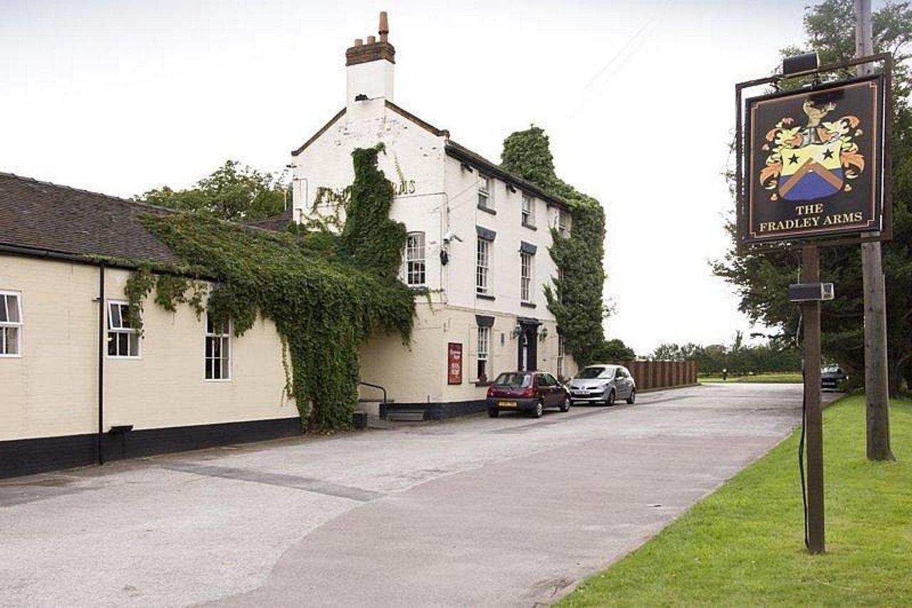 Premier Inn Lichfield North East Kültér fotó