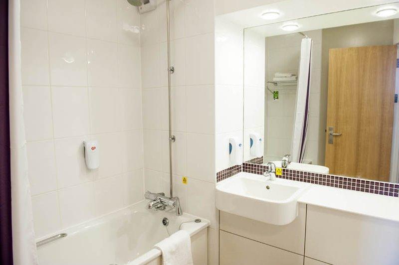 Premier Inn Lichfield North East Kültér fotó